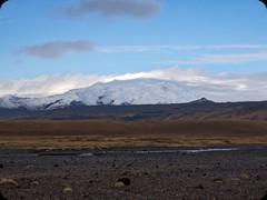 Eyjafjallajökull [ˈɛɪjaˌfjatl̥aˌjœkʏtl̥]