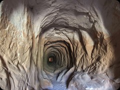 Tunnel