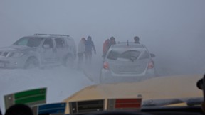 ... die letzten 130km nach Reykjahlíð dann Schneesturm
